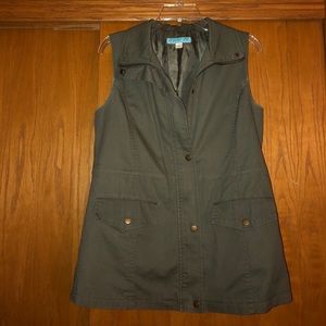 OLIVE GREEN VEST